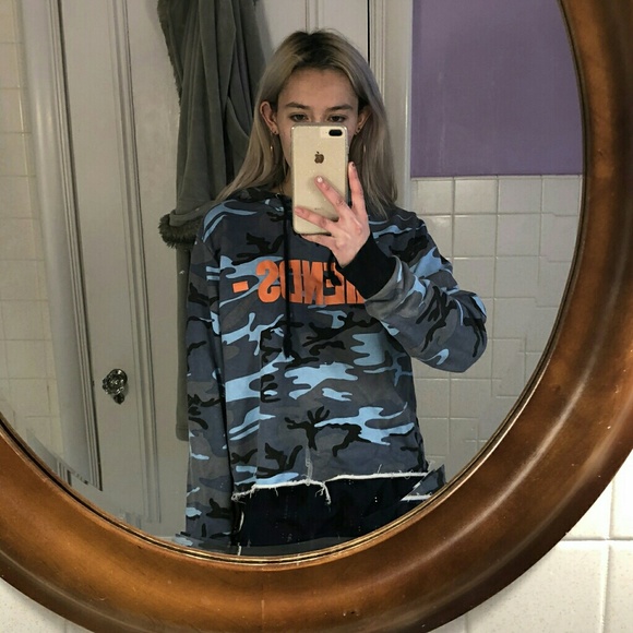 6vlone